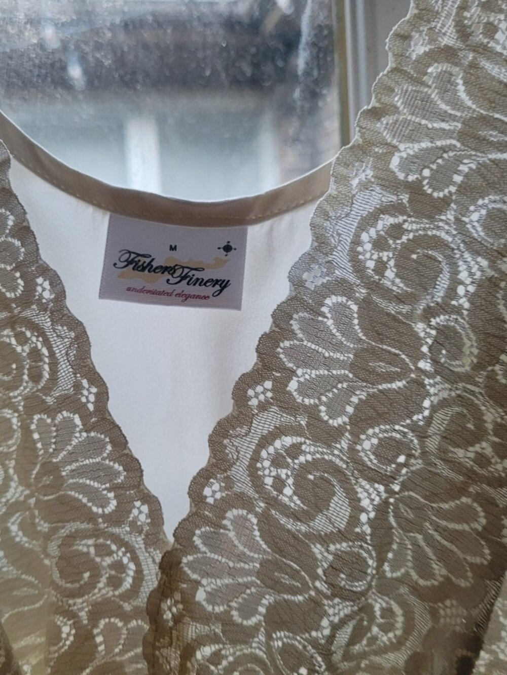 Fishers finery sz M silk and lace nightgown nwot - Picture 6 of 7